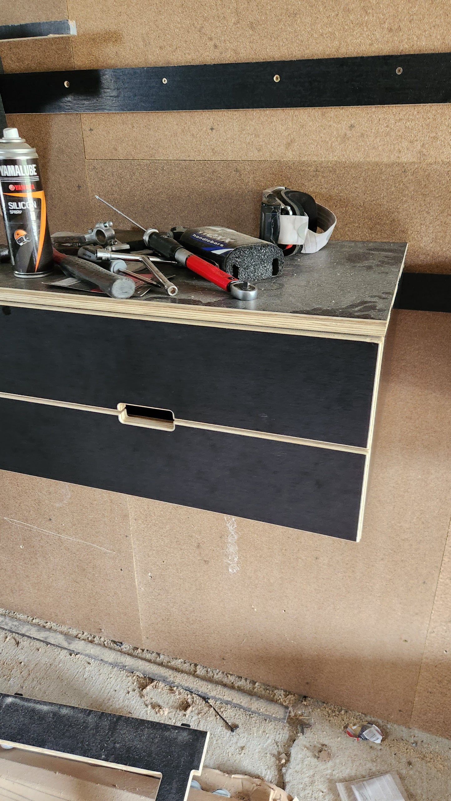 keystone = drawer unit
