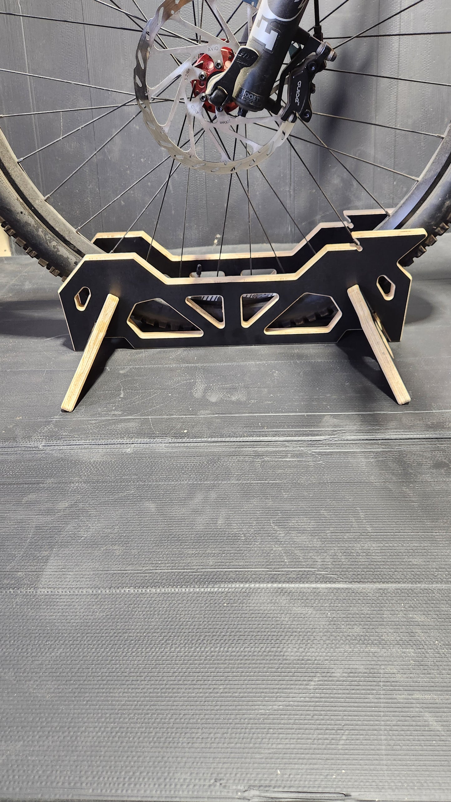 Mountain Bike Wheel Cradle